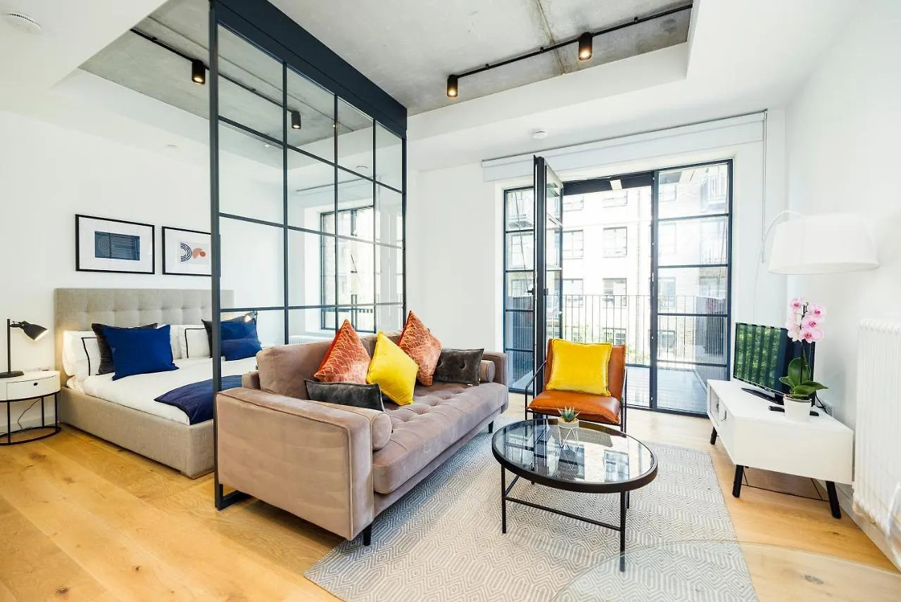 Luxury Apartment-Business-Relocation-Canary Wharf London