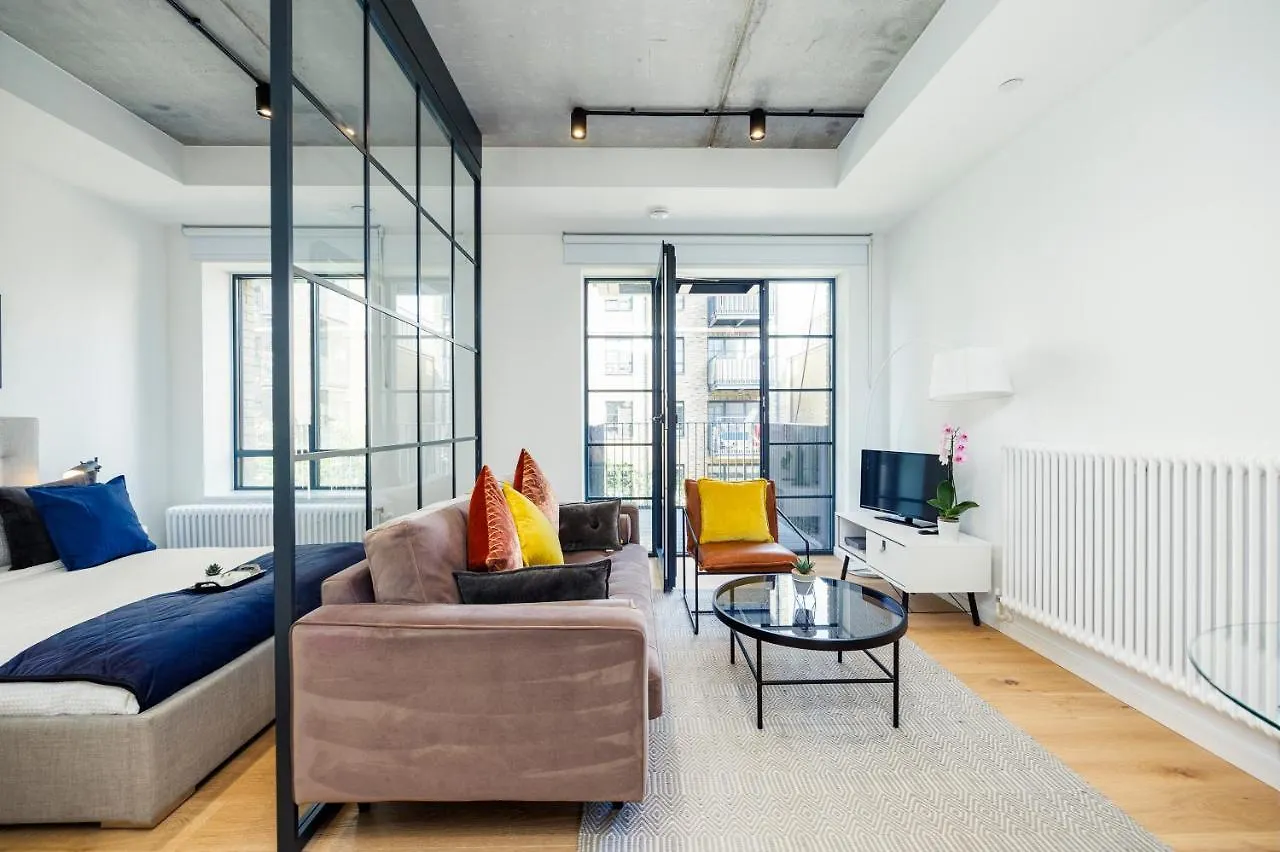 Apartment Luxury Apartment-Business-Relocation-Canary Wharf London