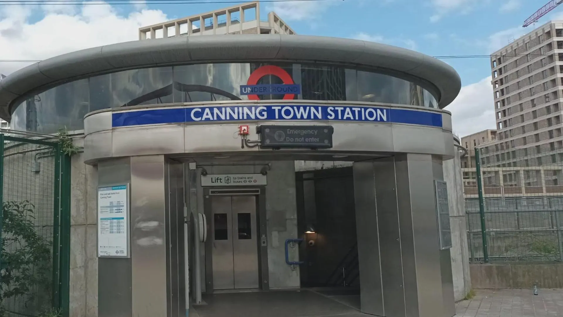 Luxury Apartment-Business-Relocation-Canary Wharf London